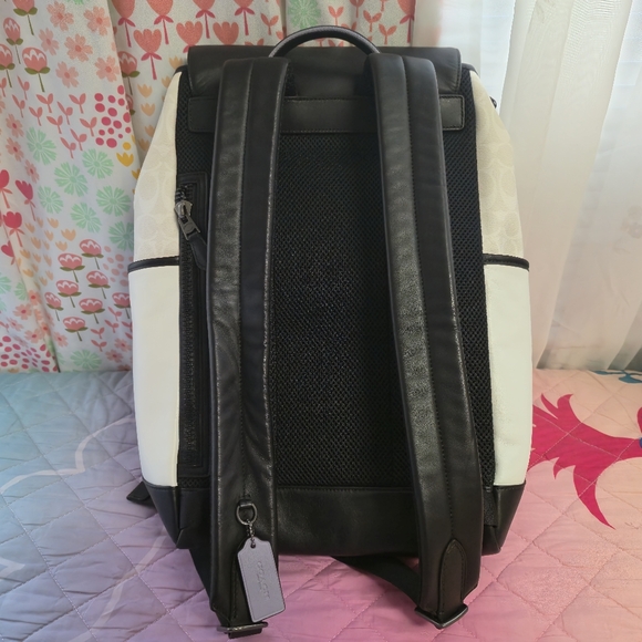 COACH Track Backpack In Colorblock Signature Canvas With Coach Stamp - Picture 4 of 8